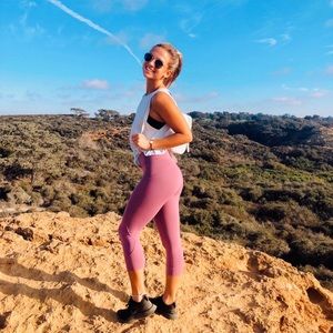 Meet your Posher, Corrie